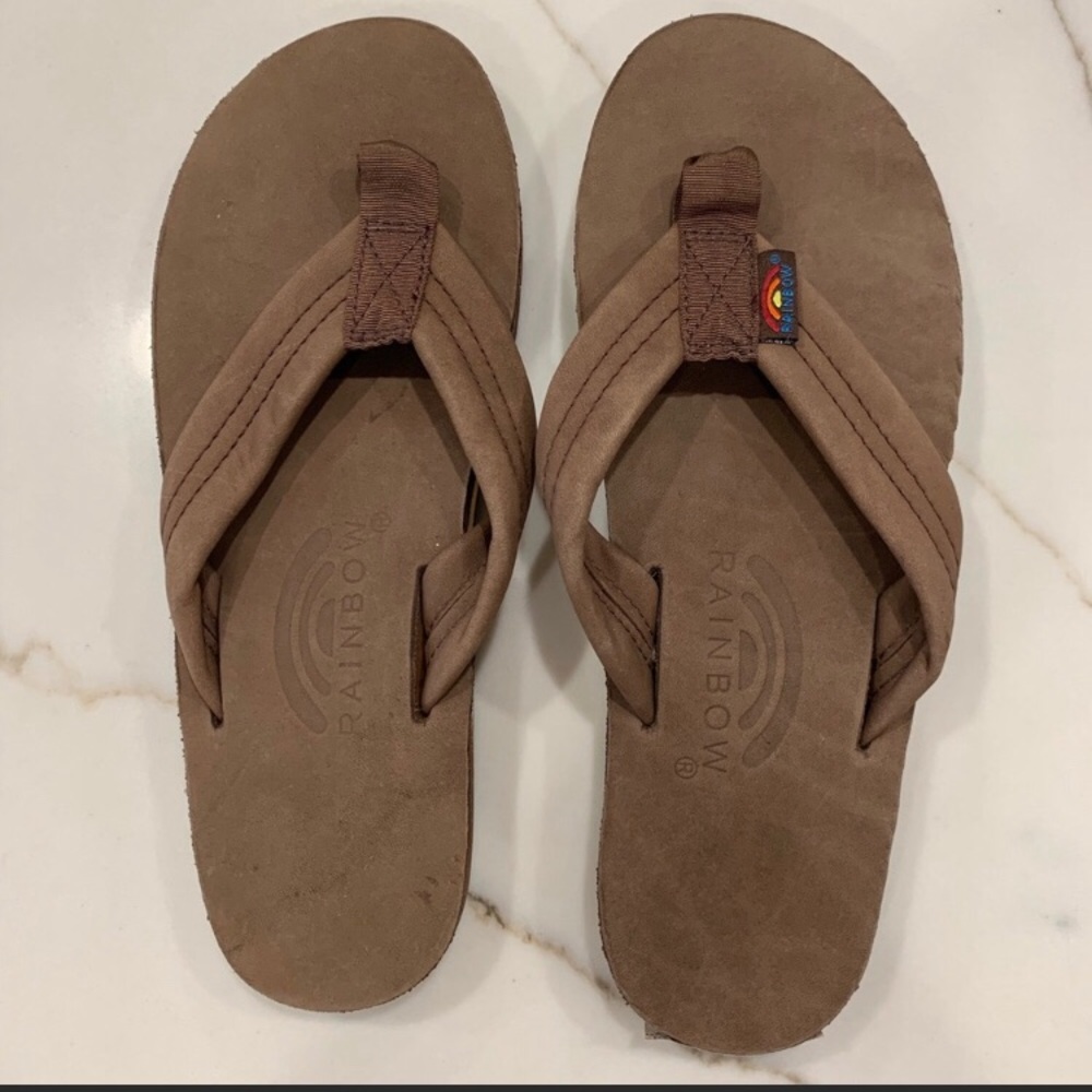 NWOT Rainbow Women’s Sandals small (5.5-6.5)